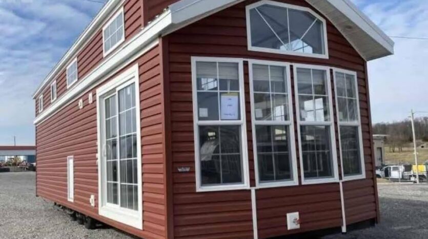 Brand New 2024 Forest River Quailridge Tiny House RV – Luxury Meets Mobility