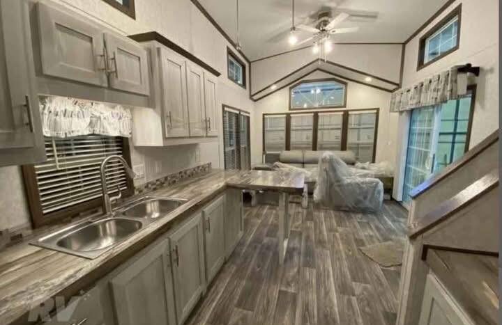 Brand New 2024 Forest River Quailridge Tiny House RV – Luxury Meets Mobility